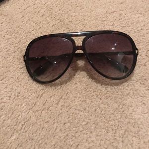 Marc Jacobs Aviators and Case